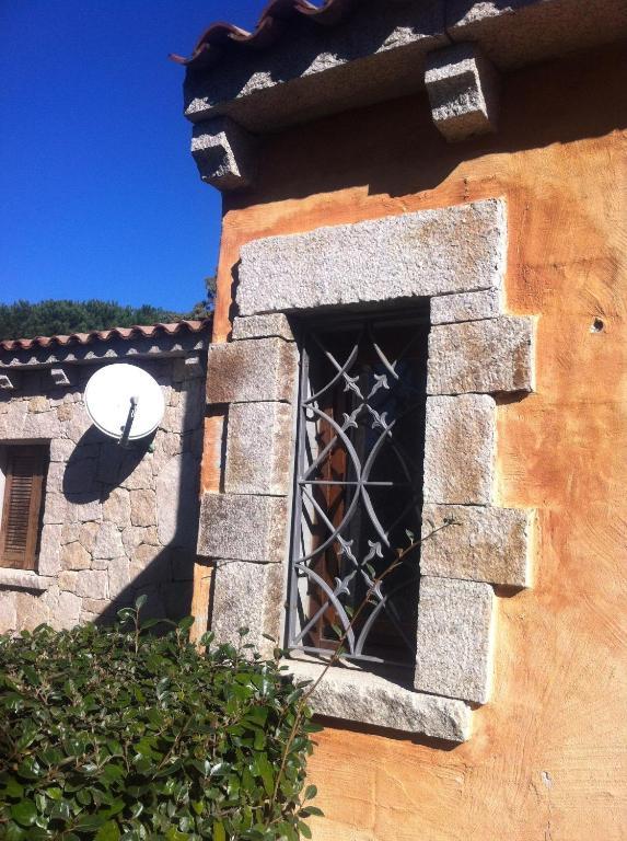 Aparthotel Il Faro San Teodoro Zimmer foto